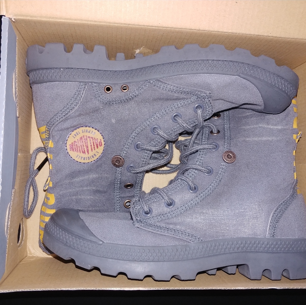 Pilladium Boots